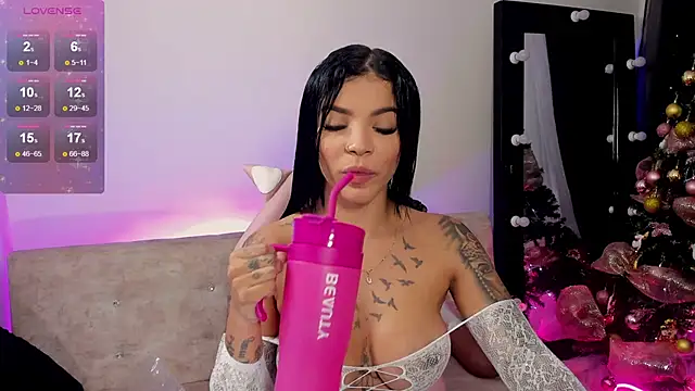 EmmaRusellx online show from 12-24-24, 01:06