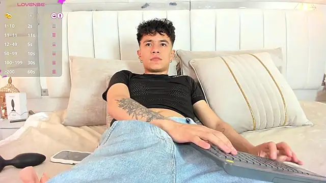 1m Joel online show from 12-18-24, 04:42