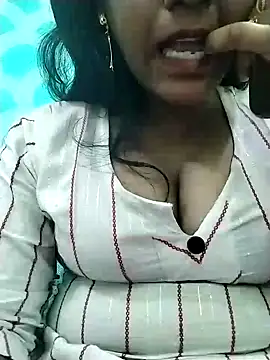 Snapshot of IslamicPimento chatting on 02-13-25, 08:27 IslamicPimento online show from 02-13-25, 08:27