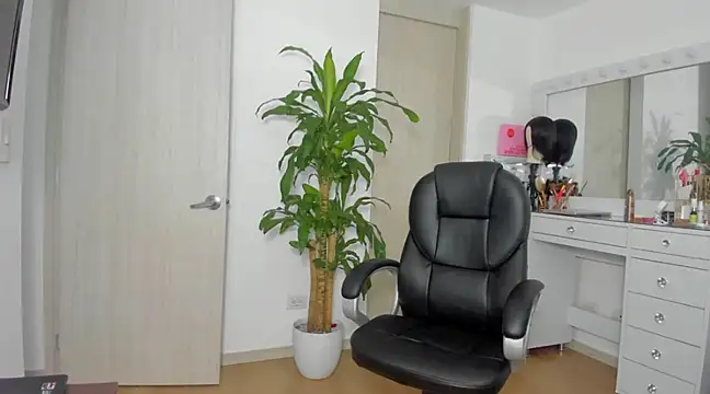 charlotte tiller online show from 01-18-25, 08:40