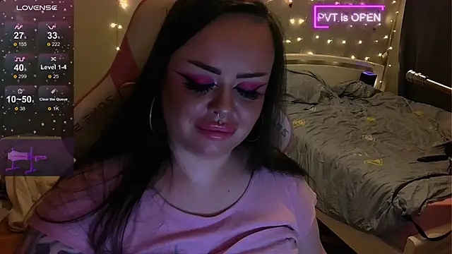 Snapshot of og_maddison chatting on 01-06-25, 11:09 og maddison online show from 01-06-25, 11:09