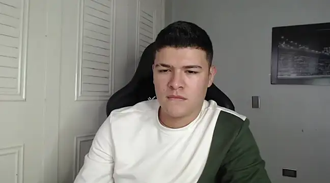 Plug Control online show from 01-05-25, 08:00