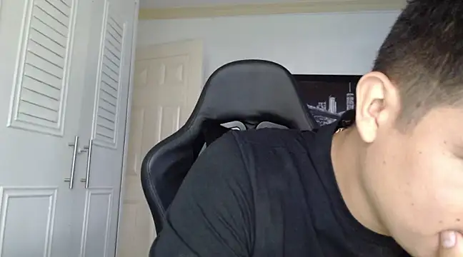 Plug Control online show from 02-13-25, 02:09