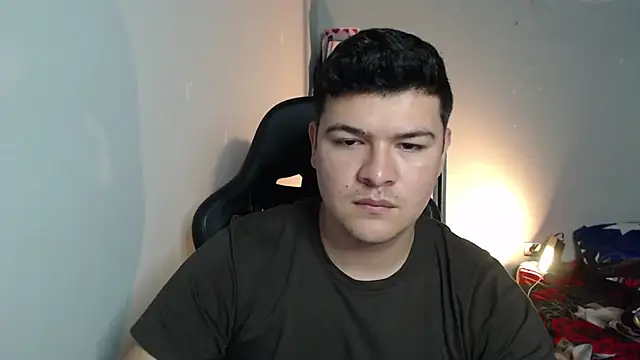 Snapshot of Plug_Control chatting on 02-16-26, 08:49 Plug Control online show from 02-16-26, 08:49