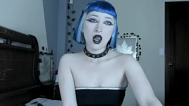 Snapshot of BlueBerry____ chatting on 09-17-25, 08:32 BlueBerry     online show from 09-17-25, 08:32