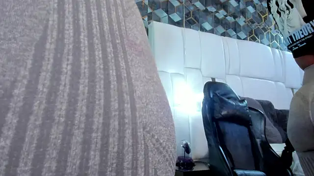 Snapshot of lia_mariana chatting on 06-19-26, 05:23 lia mariana online show from 06-19-26, 05:23