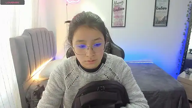 Amy joones online show from 01-18-25, 01:29