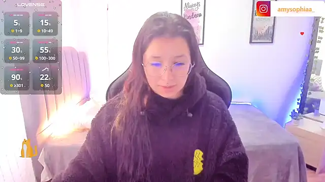 Amy joones online show from 02-01-25, 01:20