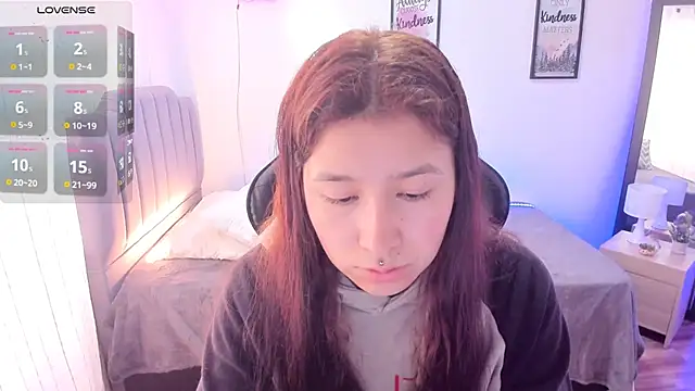 Amy joones online show from 03-06-25, 01:35