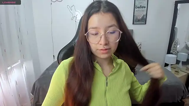 Amy joones online show from 10-06-25, 12:57