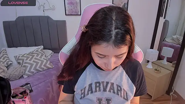 Amy joones online show from 03-10-26, 11:26