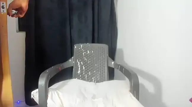 Snapshot of engelldior chatting on 03-01-25, 10:55 engelldior online show from 03-01-25, 10:55