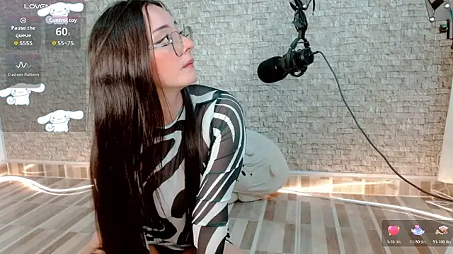 emma unu online show from 03-29-26, 03:39