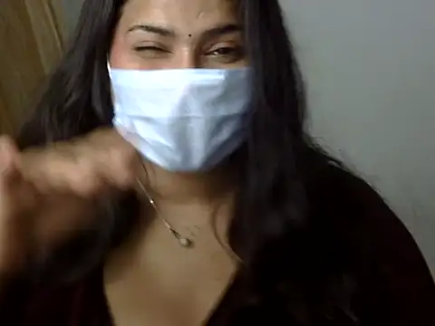 Snapshot of cutelady65 chatting on 04-30-26, 06:58 cutelady65 online show from 04-30-26, 06:58
