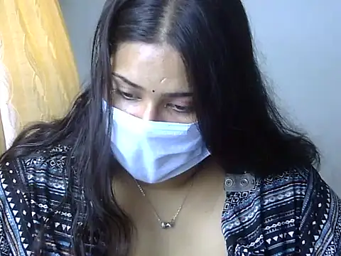Snapshot of cutelady65 chatting on 05-16-26, 08:44 cutelady65 online show from 05-16-26, 08:44