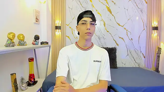 Nikolay Gregori online show from 03-19-26, 04:27