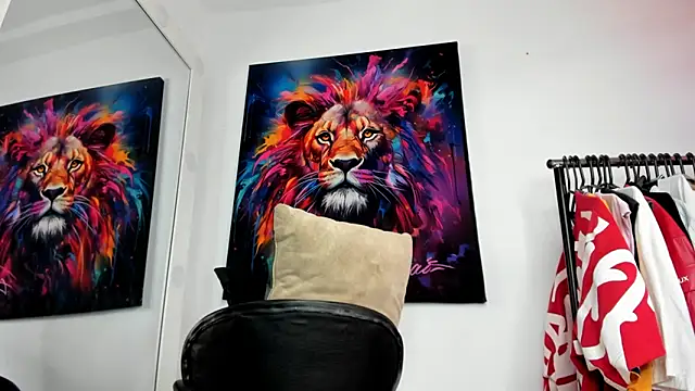 Snapshot of Pantera_black_21 chatting on 12-18-24, 09:40 Pantera black 21 online show from 12-18-24, 09:40