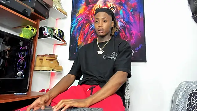 Snapshot of Pantera_black_21 chatting on 02-24-25, 06:15 Pantera black 21 online show from 02-24-25, 06:15