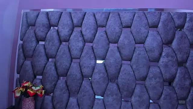 Snapshot of AlaSmith chatting on 11-16-25, 02:06 AlaSmith online show from 11-16-25, 02:06