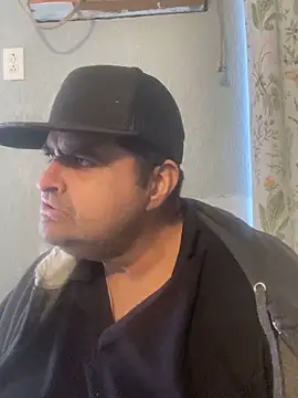 Miguel16i online show from 01-23-25, 05:21