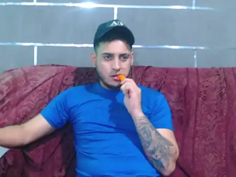 xxxxhotxoxo online show from 05-08-26, 07:46