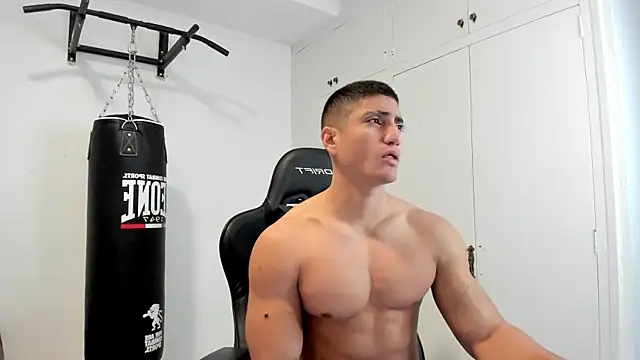 Snapshot of dan01_ chatting on 03-27-26, 08:37 dan01 online show from 03-27-26, 08:37