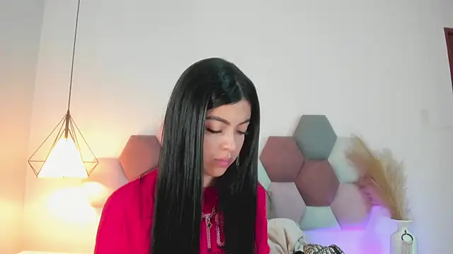 SiennaVidaal online show from 02-28-25, 06:09