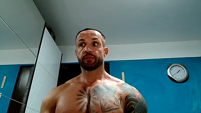 Magnificmuscles89 online show from 10-01-25, 10:43