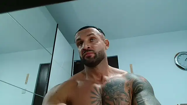 Magnificmuscles89 online show from 03-04-26, 11:16