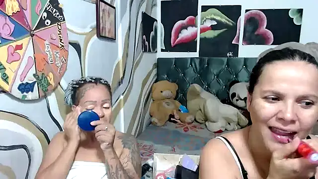 Snapshot of manzanahot9 chatting on 11-01-25, 06:43 manzanahot9 online show from 11-01-25, 06:43