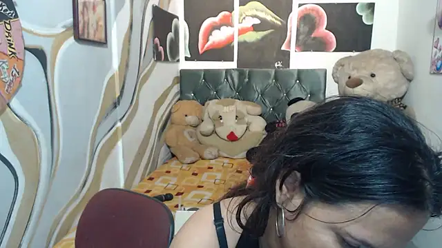 Snapshot of manzanahot9 chatting on 12-03-25, 10:30 manzanahot9 online show from 12-03-25, 10:30