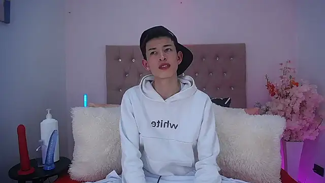 MaikCarver online show from 01-31-25, 04:14