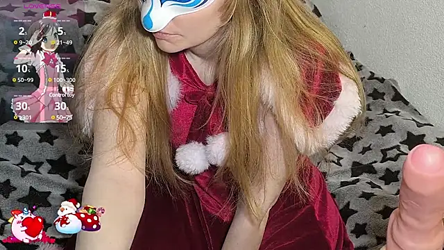 Snapshot of PlayMaid chatting on 12-18-24, 07:47 PlayMaid online show from 12-18-24, 07:47