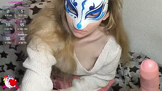 Snapshot of PlayMaid chatting on 02-25-25, 07:09 PlayMaid online show from 02-25-25, 07:09