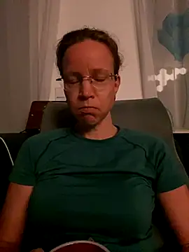 Snapshot of AnnikaRose chatting on 11-24-25, 06:46 AnnikaRose online show from 11-24-25, 06:46