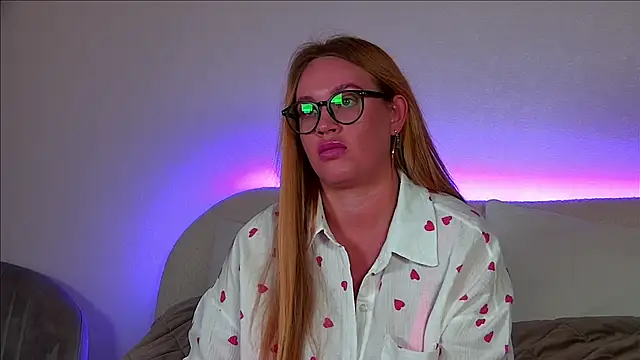 MariaNeumann online show from 03-05-25, 07:16