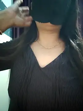 Aishwaryaa 69 online show from 02-28-25, 03:48