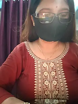 Aishwaryaa 69 online show from 09-11-25, 02:44