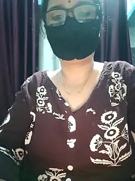 Aishwaryaa 69 online show from 09-13-25, 04:29