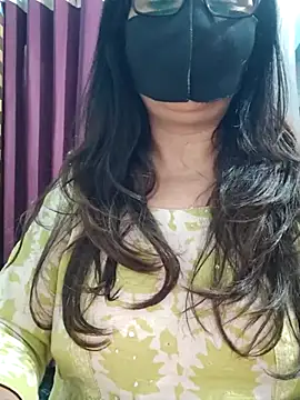 Aishwaryaa 69 online show from 05-15-26, 02:18