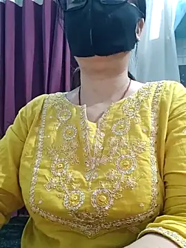 Aishwaryaa 69 online show from 06-18-26, 11:14