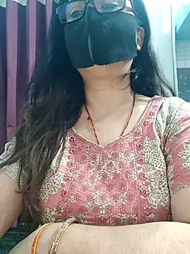 Aishwaryaa 69 online show from 06-26-26, 11:36