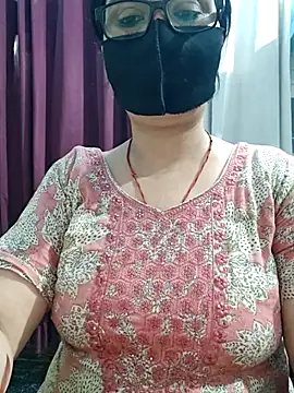 Aishwaryaa 69 online show from 07-13-26, 02:47