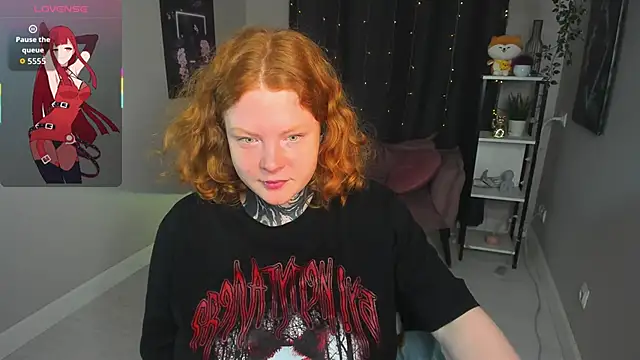 Snapshot of Cassie_xKiss chatting on 09-17-25, 08:32 Cassie xKiss online show from 09-17-25, 08:32