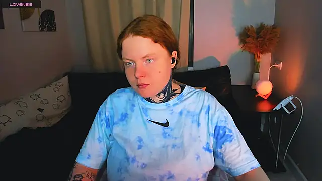 Snapshot of Cassie_xKiss chatting on 11-05-25, 08:31 Cassie xKiss online show from 11-05-25, 08:31