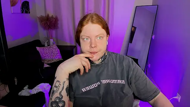 Snapshot of Cassie_xKiss chatting on 04-05-26, 08:39 Cassie xKiss online show from 04-05-26, 08:39