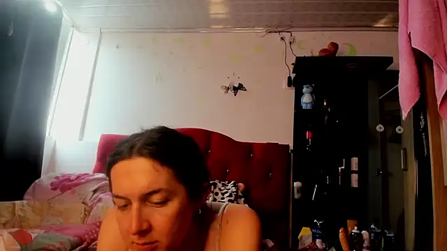 Snapshot of Sweet-Suck69 chatting on 12-01-25, 08:14 Sweet-Suck69 online show from 12-01-25, 08:14