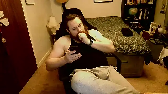 Snapshot of Hairy_Guy30 chatting on 01-16-26, 10:36 Hairy Guy30 online show from 01-16-26, 10:36