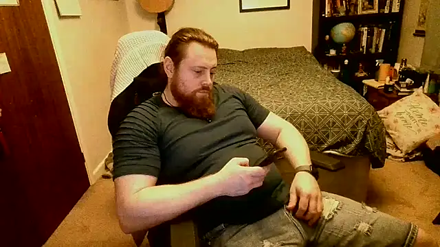 Hairy Guy30 online show from 05-13-26, 10:49