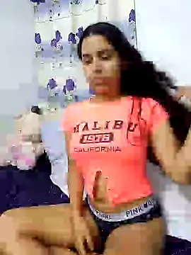 Snapshot of Anthonella_karol1 chatting on 12-20-24, 08:06 Anthonella karol1 online show from 12-20-24, 08:06
